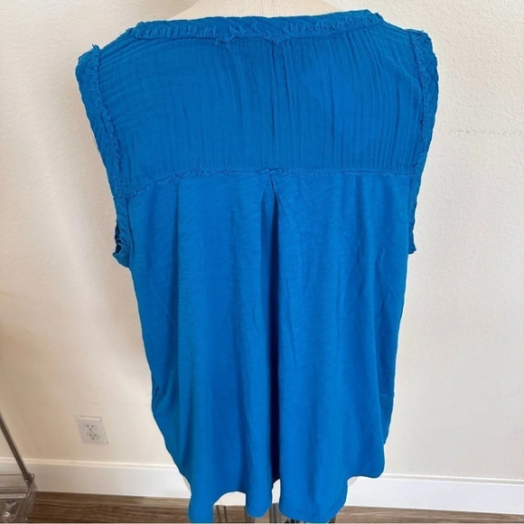 NWT Michael Stars V-Neck Tank in Supima Cotton - Size 2X - Picture 4 of 7